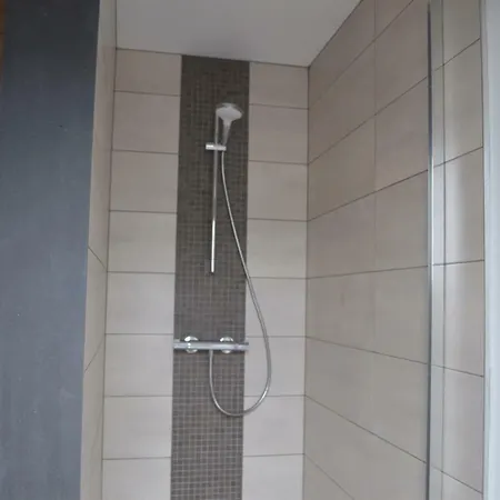 La Tourelle D'achille Leontine Rochefort