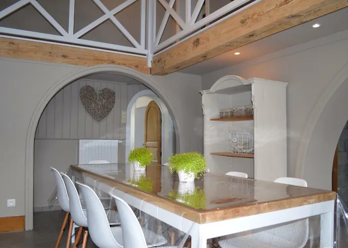 La Tourelle D’achille Leontine